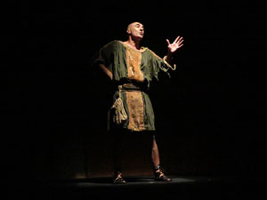FITAG 2018 - Representaci&oacute; de La comedia de Miles Gloriosus, a c&agrave;rrec de Teatro Kumen de Langreo